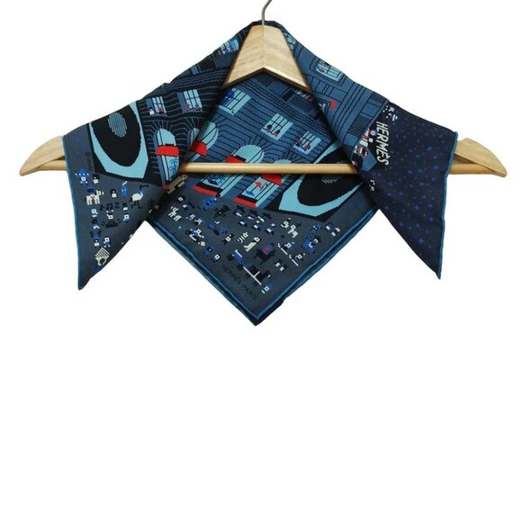 Auth HERMES Petit Carre - Dark Navy Light Blue Multi Scarf - Picture 1 of 7